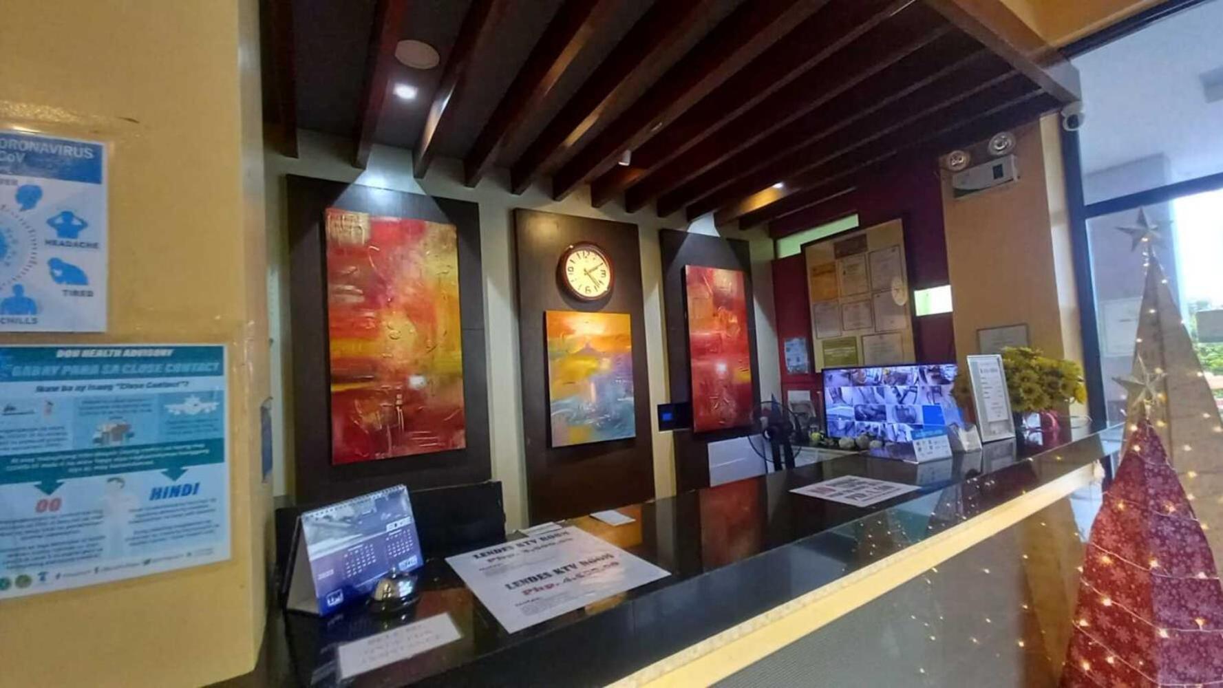 Oyo 1037 Lendes Tourist Inn Main Naga  Exteriér fotografie